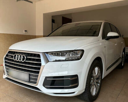 Белый Ауди Ку 7, объемом двигателя 2.97 л и пробегом 63 тыс. км за 43800 $, фото 1 на Automoto.ua