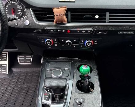 Белый Ауди Ку 7, объемом двигателя 3 л и пробегом 174 тыс. км за 39500 $, фото 41 на Automoto.ua