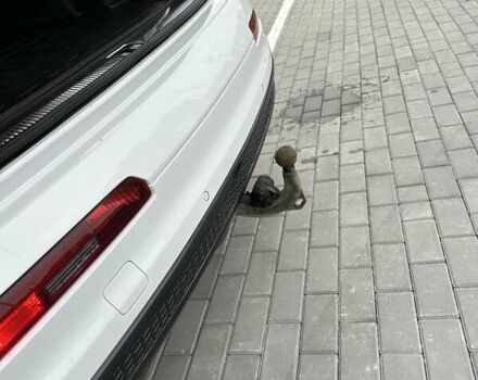 Ауди Ку 7 2016 в Ковель на Automoto.ua Белый Ауди Ку 7, объемом двигателя 2.97 л и пробегом 188 тыс. км за 39500 $, фото 56 на Automoto.ua