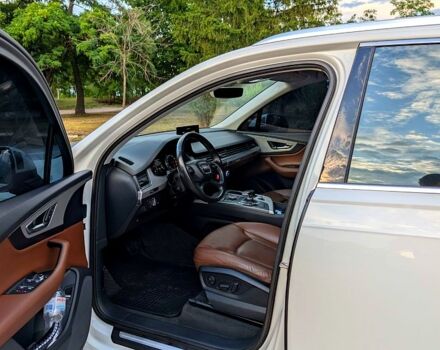 Белый Ауди Ку 7, объемом двигателя 3 л и пробегом 239 тыс. км за 28900 $, фото 7 на Automoto.ua