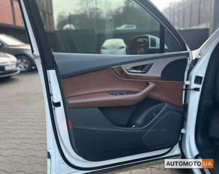 Ауди Ку 7 2016 в Черновцах на Automoto.ua Белый Ауди Ку 7, объемом двигателя 3 л и пробегом 97 тыс. км за 36300 $, фото 6 на Automoto.ua
