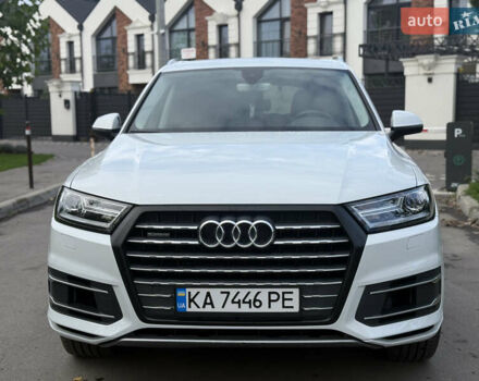 Білий Ауді Ку 7, об'ємом двигуна 3 л та пробігом 175 тис. км за 22800 $, фото 3 на Automoto.ua