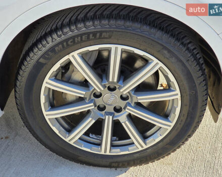 Белый Ауди Ку 7, объемом двигателя 3 л и пробегом 157 тыс. км за 27900 $, фото 9 на Automoto.ua