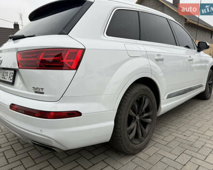 Белый Ауди Ку 7, объемом двигателя 3 л и пробегом 197 тыс. км за 23200 $, фото 5 на Automoto.ua