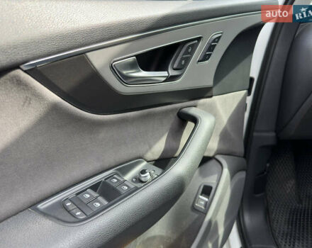 Белый Ауди Ку 7, объемом двигателя 2.97 л и пробегом 284 тыс. км за 37000 $, фото 12 на Automoto.ua