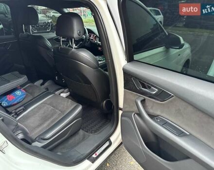 Белый Ауди Ку 7, объемом двигателя 3 л и пробегом 174 тыс. км за 39500 $, фото 70 на Automoto.ua