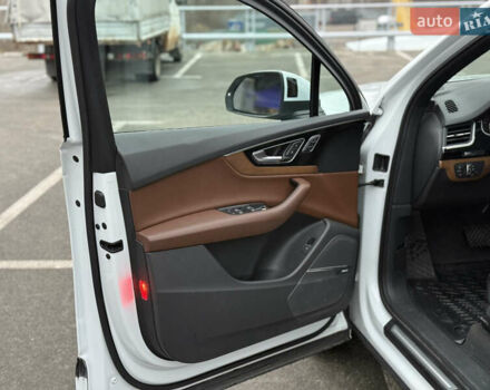 Белый Ауди Ку 7, объемом двигателя 3 л и пробегом 296 тыс. км за 19700 $, фото 14 на Automoto.ua