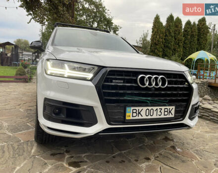 Белый Ауди Ку 7, объемом двигателя 3 л и пробегом 180 тыс. км за 27500 $, фото 2 на Automoto.ua