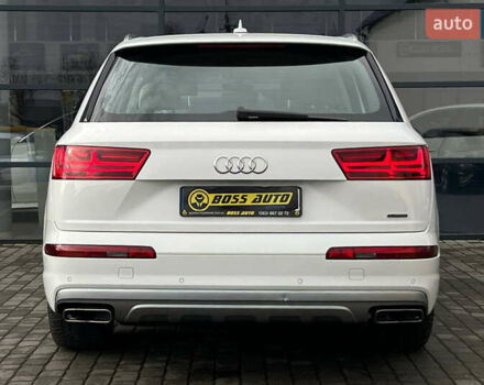 Білий Ауді Ку 7, об'ємом двигуна 2.97 л та пробігом 303 тис. км за 30000 $, фото 5 на Automoto.ua