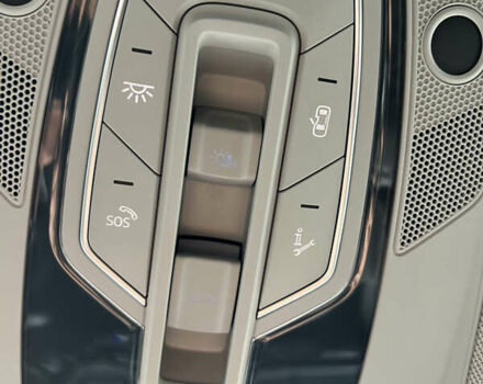 Белый Ауди Ку 7, объемом двигателя 3 л и пробегом 190 тыс. км за 35000 $, фото 39 на Automoto.ua