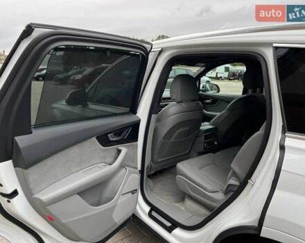 Белый Ауди Ку 7, объемом двигателя 3 л и пробегом 115 тыс. км за 32999 $, фото 37 на Automoto.ua