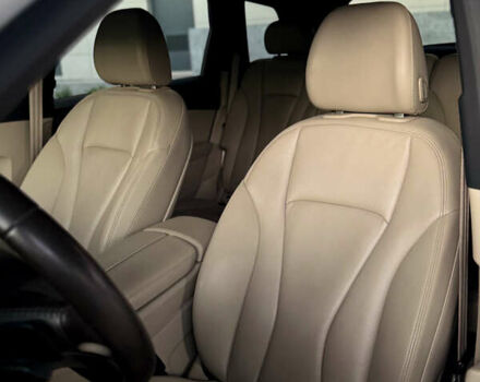 Белый Ауди Ку 7, объемом двигателя 3 л и пробегом 118 тыс. км за 27000 $, фото 11 на Automoto.ua