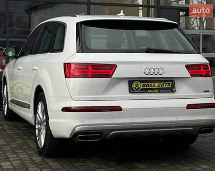 Білий Ауді Ку 7, об'ємом двигуна 2.97 л та пробігом 303 тис. км за 30000 $, фото 4 на Automoto.ua