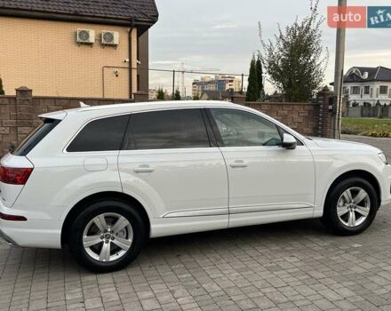 Білий Ауді Ку 7, об'ємом двигуна 2 л та пробігом 109 тис. км за 23900 $, фото 11 на Automoto.ua