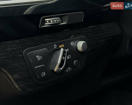 Белый Ауди Ку 7, объемом двигателя 3 л и пробегом 228 тыс. км за 26850 $, фото 21 на Automoto.ua