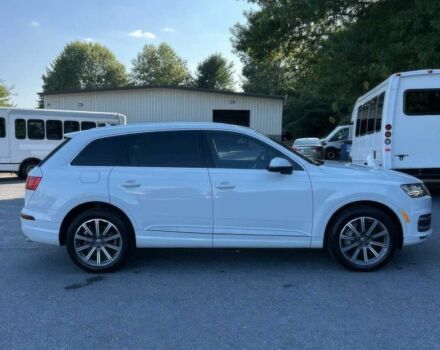 Ауди Ку 7 2017 в Киеве на Automoto.ua Белый Ауди Ку 7, объемом двигателя 3 л и пробегом 64 тыс. км за 9800 $, фото 7 на Automoto.ua