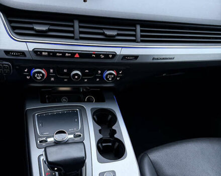 Білий Ауді Ку 7, об'ємом двигуна 2.97 л та пробігом 190 тис. км за 37000 $, фото 13 на Automoto.ua