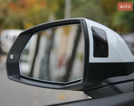 Белый Ауди Ку 7, объемом двигателя 3 л и пробегом 137 тыс. км за 37000 $, фото 7 на Automoto.ua