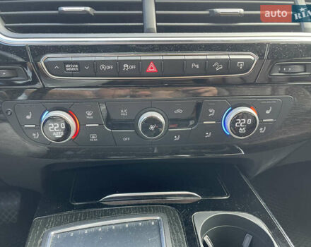 Білий Ауді Ку 7, об'ємом двигуна 3 л та пробігом 118 тис. км за 33000 $, фото 33 на Automoto.ua