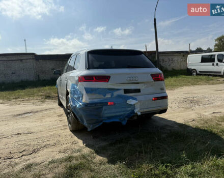 Белый Ауди Ку 7, объемом двигателя 3 л и пробегом 196 тыс. км за 16000 $, фото 4 на Automoto.ua