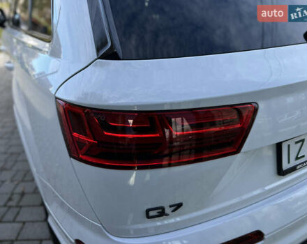 Білий Ауді Ку 7, об'ємом двигуна 3 л та пробігом 167 тис. км за 23500 $, фото 10 на Automoto.ua