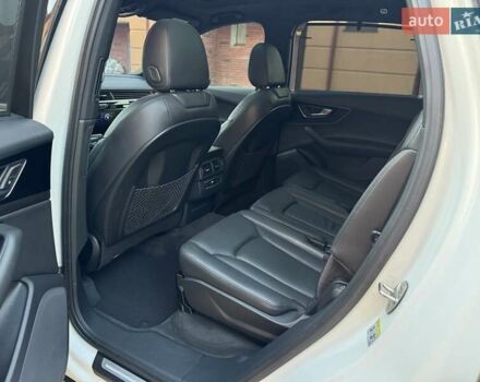 Белый Ауди Ку 7, объемом двигателя 3 л и пробегом 195 тыс. км за 23500 $, фото 26 на Automoto.ua