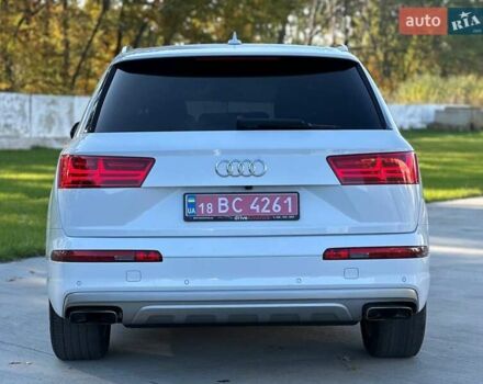 Білий Ауді Ку 7, об'ємом двигуна 3 л та пробігом 193 тис. км за 23300 $, фото 6 на Automoto.ua
