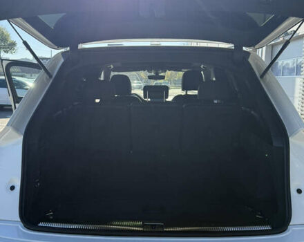 Белый Ауди Ку 7, объемом двигателя 2 л и пробегом 100 тыс. км за 41500 $, фото 11 на Automoto.ua