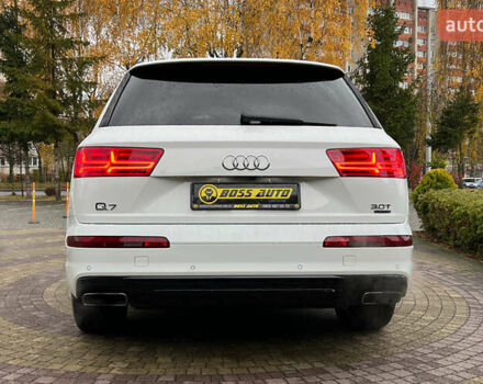 Білий Ауді Ку 7, об'ємом двигуна 3 л та пробігом 137 тис. км за 28800 $, фото 5 на Automoto.ua