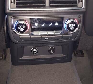 Белый Ауди Ку 7, объемом двигателя 2.97 л и пробегом 173 тыс. км за 42000 $, фото 13 на Automoto.ua