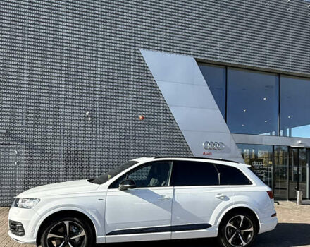 Белый Ауди Ку 7, объемом двигателя 2 л и пробегом 100 тыс. км за 41500 $, фото 7 на Automoto.ua