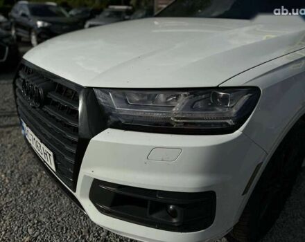 Белый Ауди Ку 7, объемом двигателя 3 л и пробегом 167 тыс. км за 24000 $, фото 3 на Automoto.ua