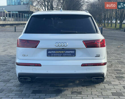 Белый Ауди Ку 7, объемом двигателя 2.97 л и пробегом 92 тыс. км за 39900 $, фото 22 на Automoto.ua