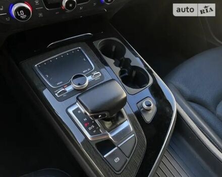 Білий Ауді Ку 7, об'ємом двигуна 3 л та пробігом 192 тис. км за 22500 $, фото 10 на Automoto.ua