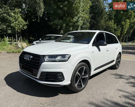 Білий Ауді Ку 7, об'ємом двигуна 2 л та пробігом 99 тис. км за 38000 $, фото 7 на Automoto.ua