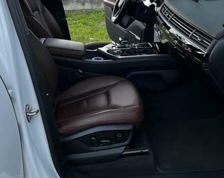 Білий Ауді Ку 7, об'ємом двигуна 3 л та пробігом 94 тис. км за 35000 $, фото 14 на Automoto.ua