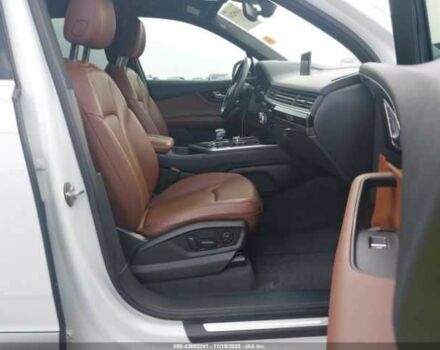 Білий Ауді Ку 7, об'ємом двигуна 3 л та пробігом 51 тис. км за 8000 $, фото 11 на Automoto.ua