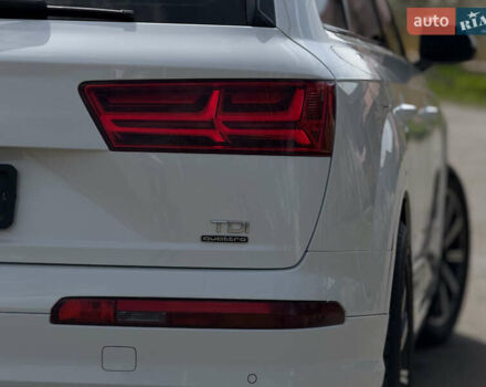 Білий Ауді Ку 7, об'ємом двигуна 3 л та пробігом 216 тис. км за 37500 $, фото 12 на Automoto.ua