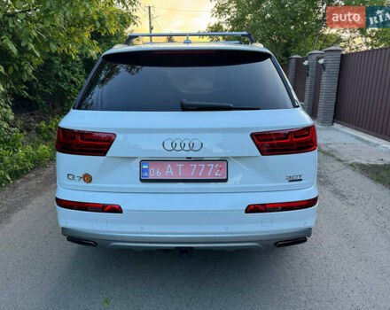 Белый Ауди Ку 7, объемом двигателя 3 л и пробегом 115 тыс. км за 29700 $, фото 5 на Automoto.ua