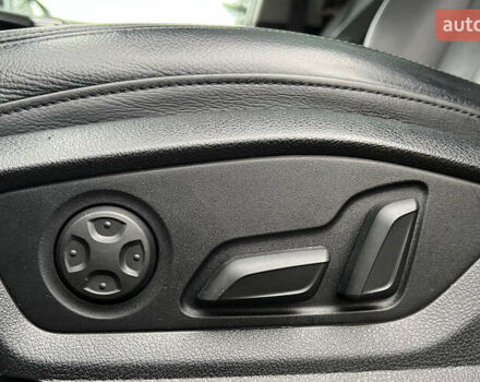 Білий Ауді Ку 7, об'ємом двигуна 3 л та пробігом 137 тис. км за 28800 $, фото 18 на Automoto.ua