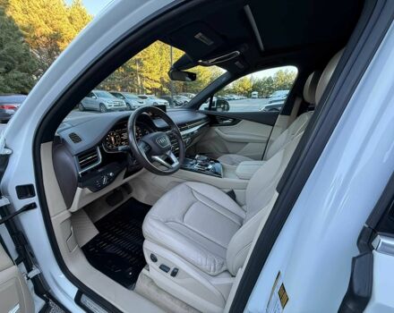 Білий Ауді Ку 7, об'ємом двигуна 3 л та пробігом 117 тис. км за 12000 $, фото 7 на Automoto.ua