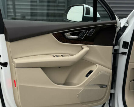 Белый Ауди Ку 7, объемом двигателя 3 л и пробегом 125 тыс. км за 29499 $, фото 20 на Automoto.ua