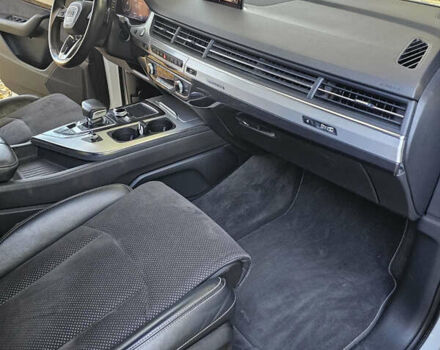 Білий Ауді Ку 7, об'ємом двигуна 2.97 л та пробігом 107 тис. км за 43500 $, фото 20 на Automoto.ua