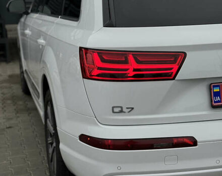 Белый Ауди Ку 7, объемом двигателя 3 л и пробегом 125 тыс. км за 29499 $, фото 10 на Automoto.ua