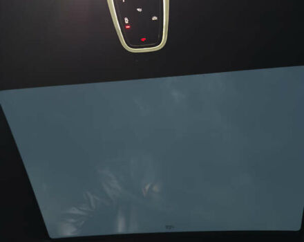 Белый Ауди Ку 7, объемом двигателя 3 л и пробегом 210 тыс. км за 25500 $, фото 6 на Automoto.ua