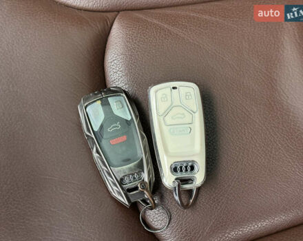 Білий Ауді Ку 7, об'ємом двигуна 3 л та пробігом 171 тис. км за 25000 $, фото 48 на Automoto.ua