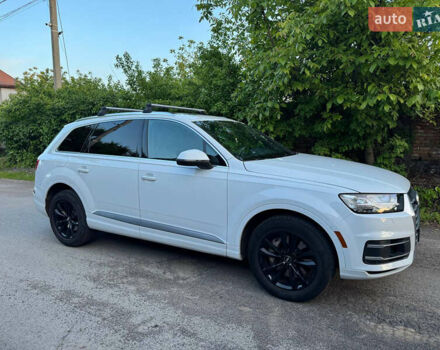 Белый Ауди Ку 7, объемом двигателя 3 л и пробегом 115 тыс. км за 29700 $, фото 2 на Automoto.ua