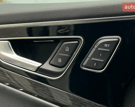 Білий Ауді Ку 7, об'ємом двигуна 3 л та пробігом 137 тис. км за 28800 $, фото 19 на Automoto.ua