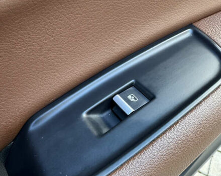 Білий Ауді Ку 7, об'ємом двигуна 3 л та пробігом 158 тис. км за 28700 $, фото 20 на Automoto.ua