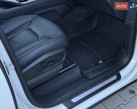 Білий Ауді Ку 7, об'ємом двигуна 3 л та пробігом 142 тис. км за 24500 $, фото 60 на Automoto.ua